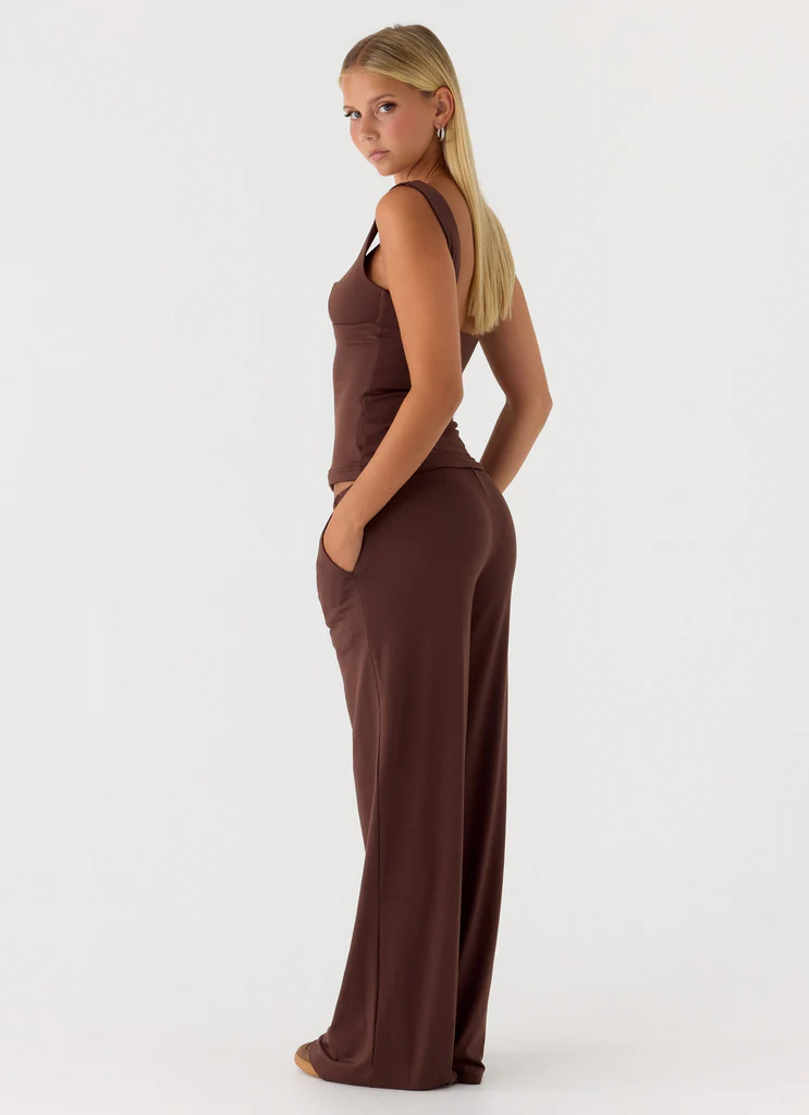 Hard To Tame Stretch Sweatpants - Chocolate